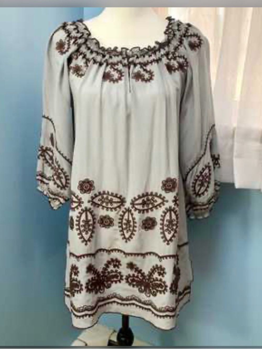 Embroidered Light Gray Midi Dress with Brown Accents